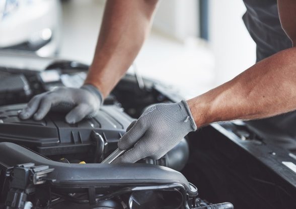 3 Engine Maintenance Tips That Car Repair Experts Recommend
